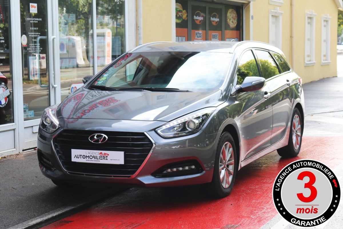 Hyundai i40 SW 1.7 CRDI 115 PACK BUSINESS (Attelage, Sièges chauffants & Électriques, Lane assist…) — 1
