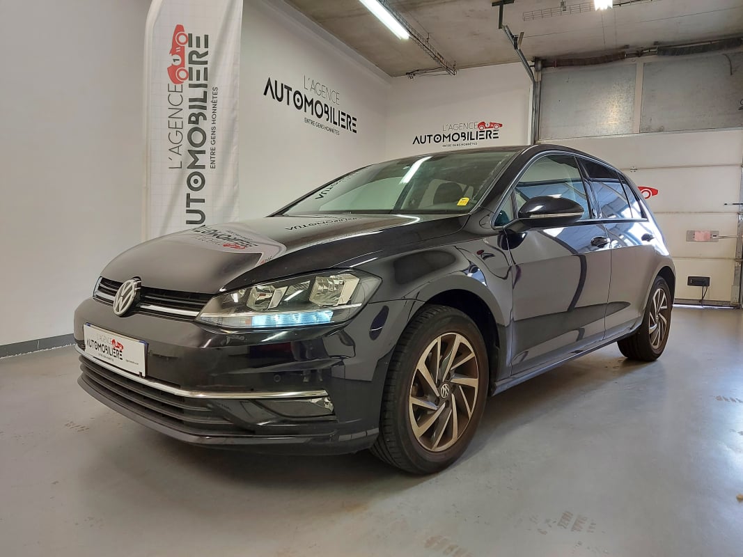 Volkswagen Golf VII (2) 1.0 TSI 110 BLUEMOTION TECHNOLOGY SOUND BV6 5P — 1
