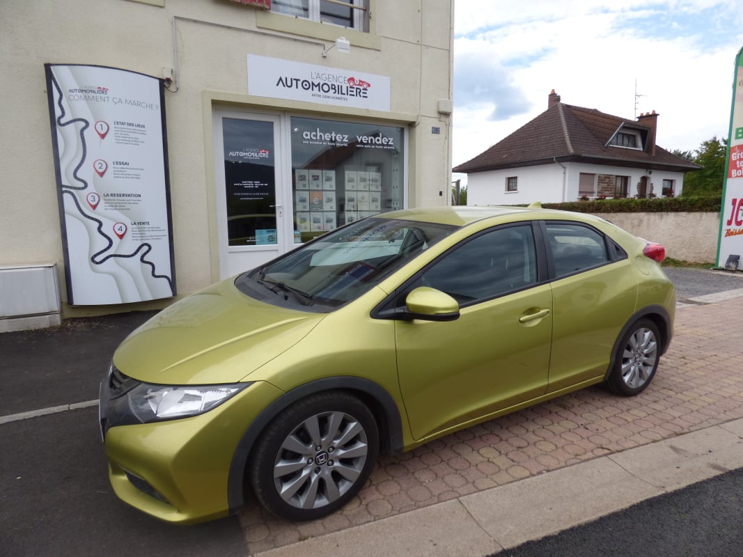 Honda Civic IX 1,8 i-vtec 140 Executive 16V BVA 5 portes Hatchback — 1