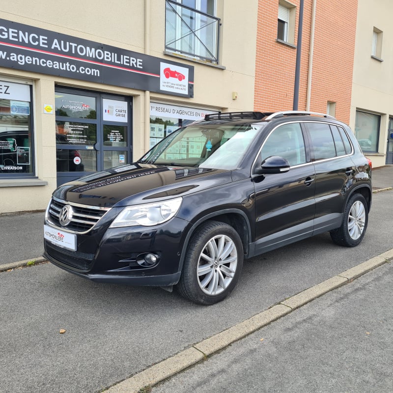 Volkswagen Tiguan 2.0 TDI 140 FAP SPORTLINE BLUEMOTION — 1