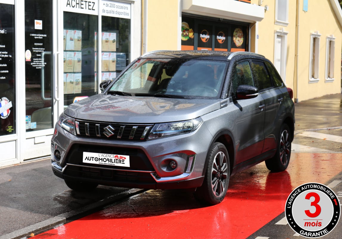 Suzuki Vitara Ph.II Hybrid 1.4 Boosterjet 129 STYLE (1ère main, Suivi Suzuki, Toit ouvrant...) — 1