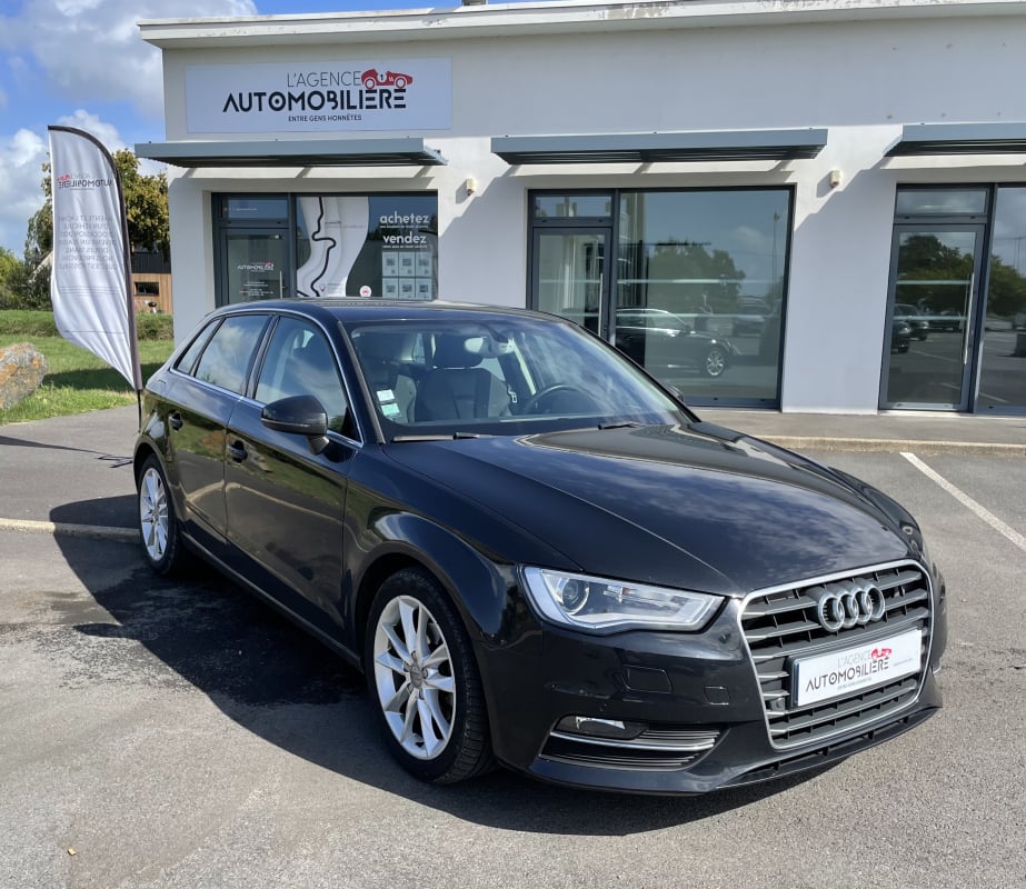 Audi A3 A3 2.0TDI150 CH AMBITION LUXE S-TRONIC — 1