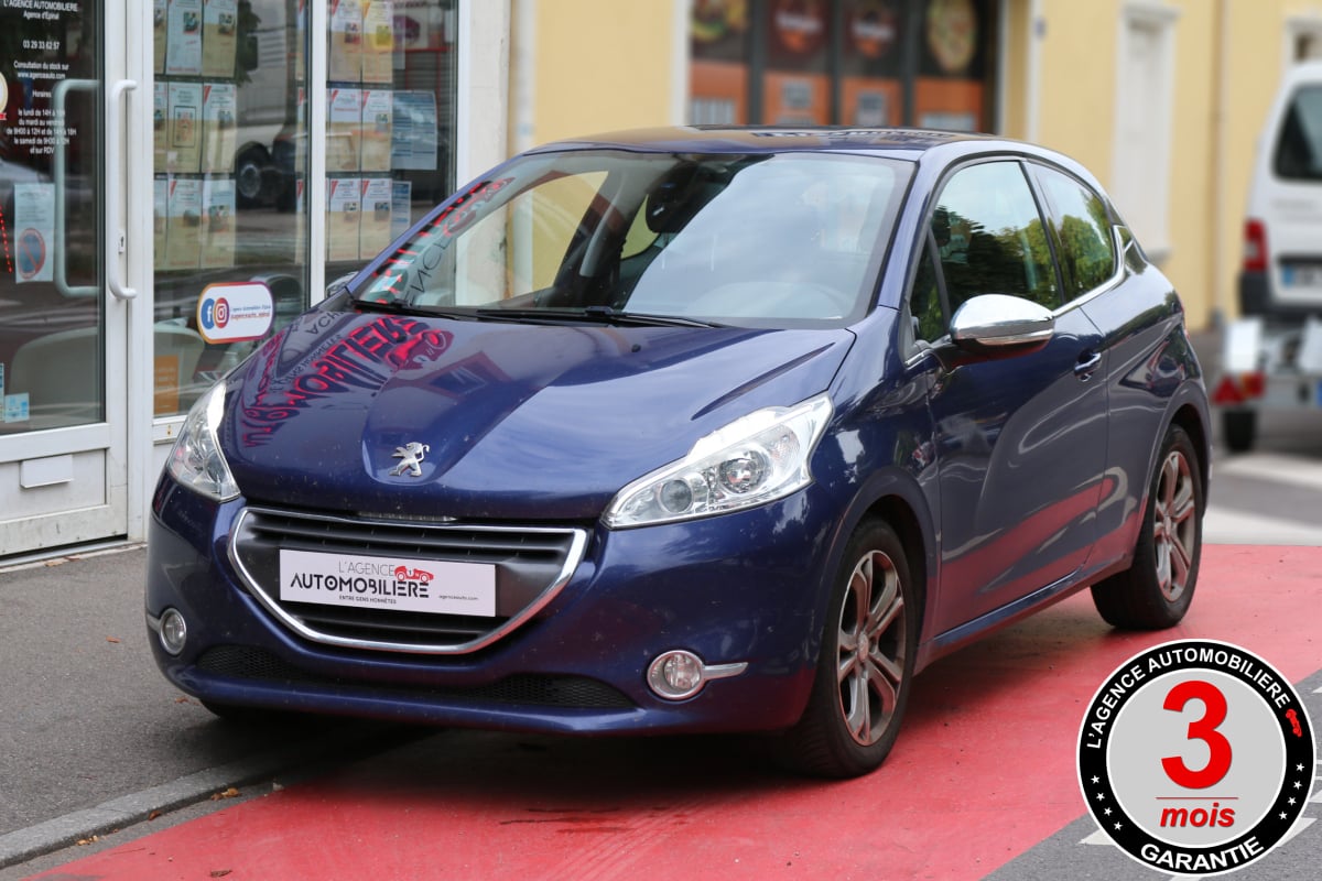 Peugeot 208 1.6 e-HDi 92 Allure 3P BVM (Distribution faites, 2ème main...) — 1