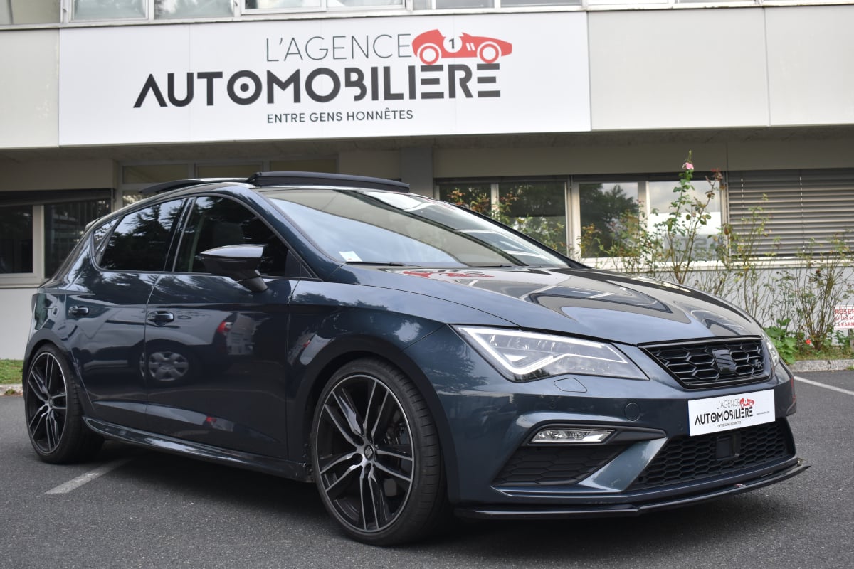 Seat Leon FR III (5F1) 5 portes Phase 2 2.0 TFSI 16V GPF DSG7 190 cv Boîte auto 280cv — 1