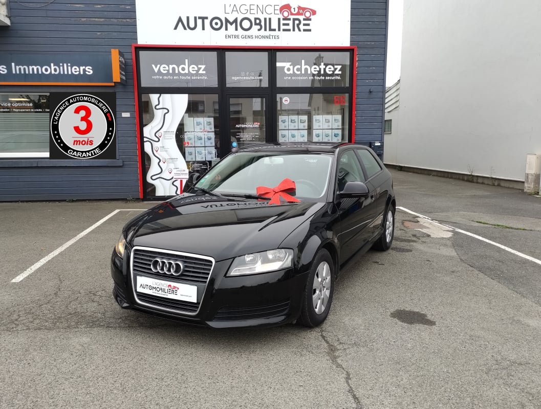 Audi A3 1.6 TDIe 105cv Attraction BVM5 3p — 1