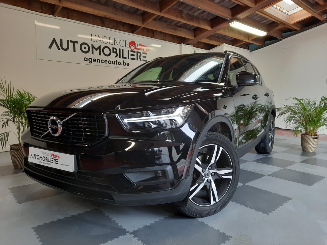 Volvo XC40 1.5i T2 R-Design 129Ch Boite Geartronic8 / Garantie Volvo 2024 — 1
