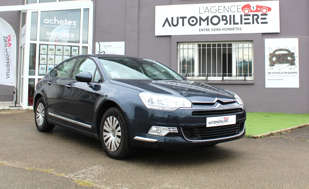 Citroen C5 138cv (X7) Berline 2.0 HDi 16V FAP Hydractive confort — 1
