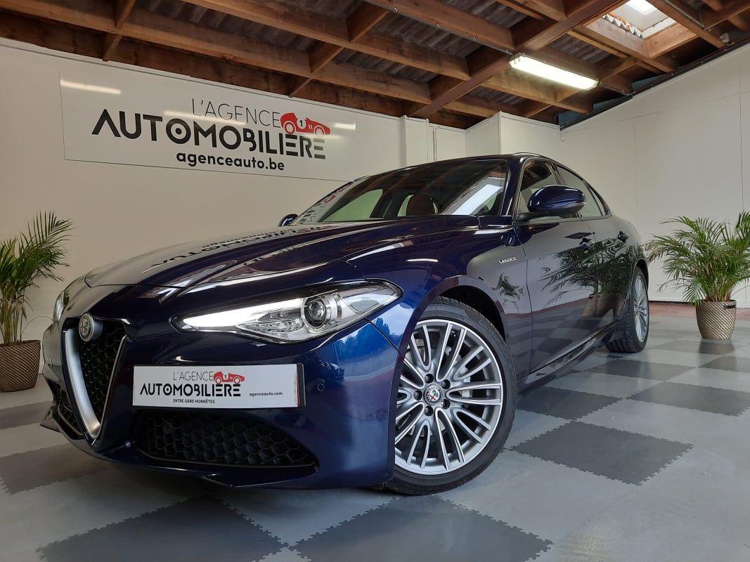 Alfa Romeo Giulia 2.2d JTDm Veloce 136Ch Boite ZF8/ Garantie 12 mois — 1