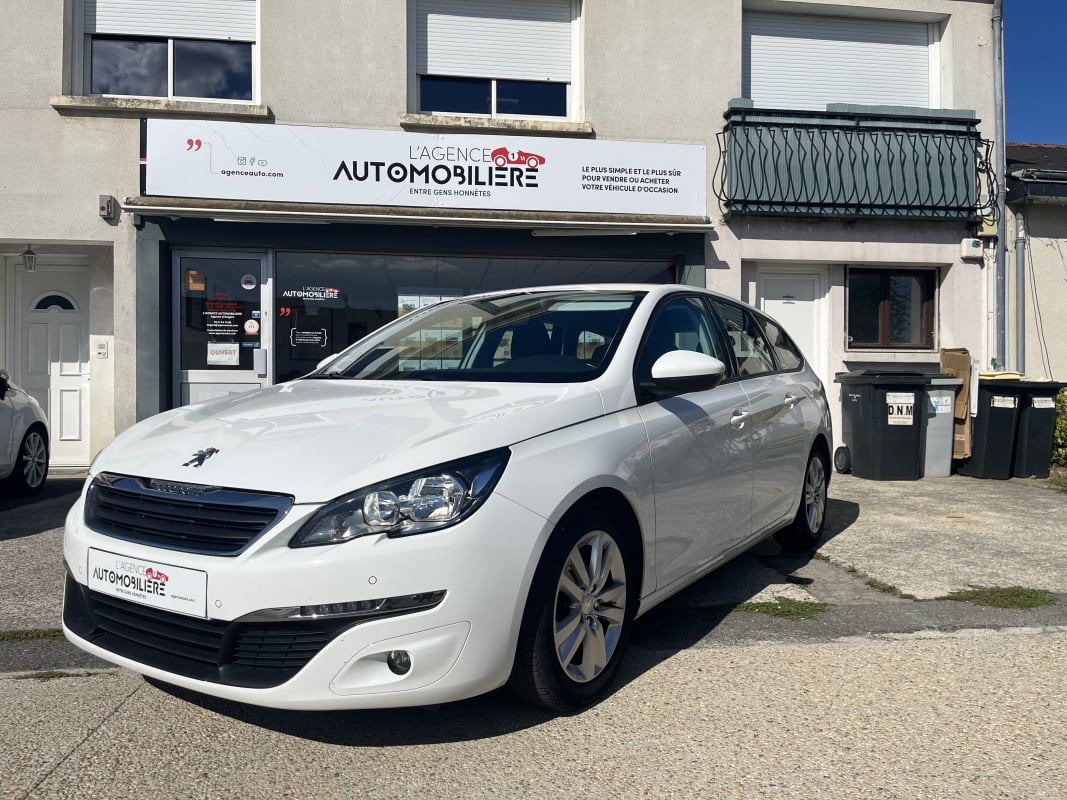 Peugeot 308 SW 1.6L 120CH BUSINESS distribution neuve — 1