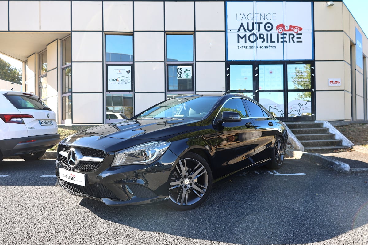 Mercedes-Benz Classe CLA 200 CDI FASCINATION 7G-TRONIC COUPE — 1