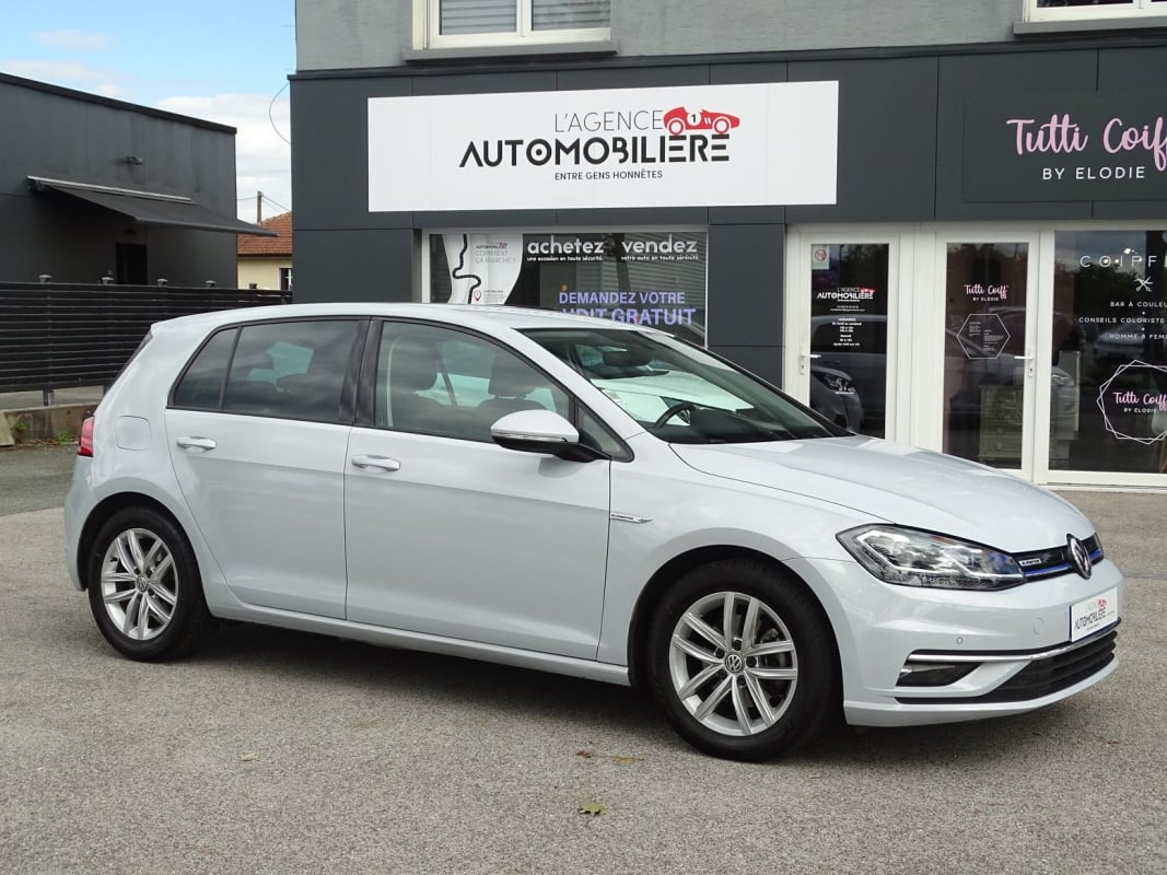 Volkswagen Golf 1.5 TSI 130 CV BLUE MOTION CONFORT LINE — 1