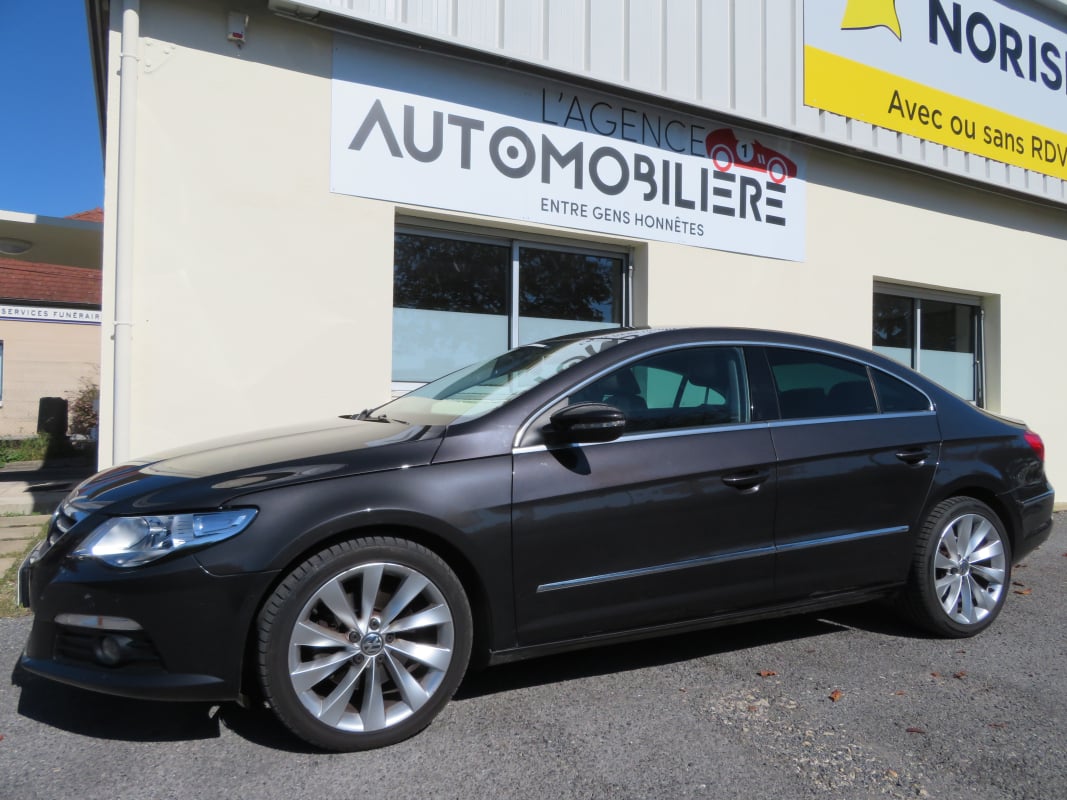 Volkswagen Passat CC 2.0 TDI Carat DSG 140cv BVA — 2
