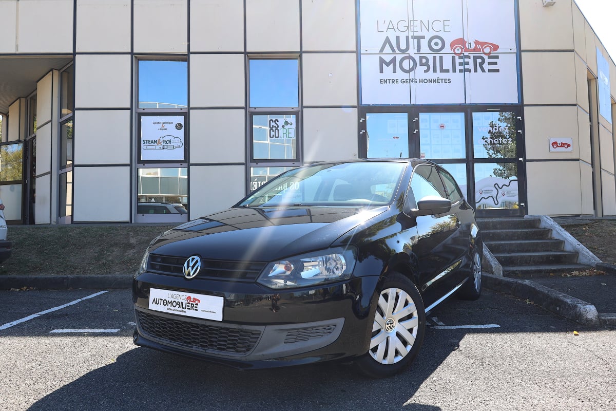 Volkswagen Polo 1.6 TDI 90 TRENDLINE 3P — 1