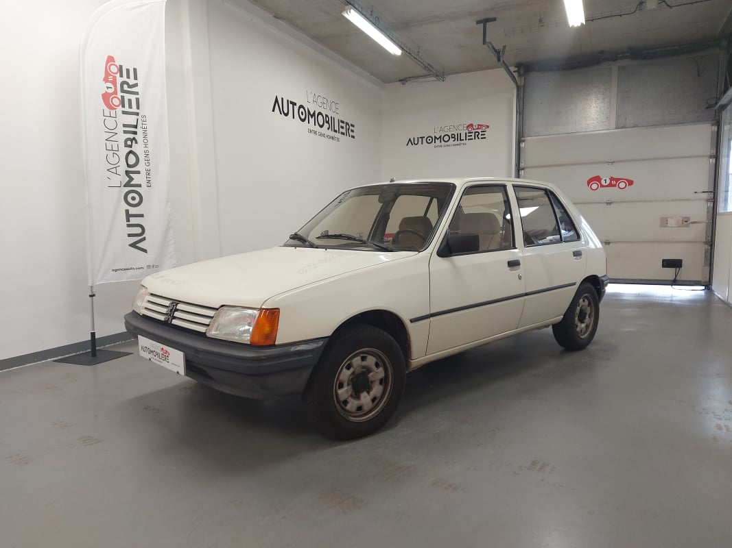 Peugeot 205 PHASE 1 SR 1.4L 60 CH 45.300KM 2EME MAIN — 1