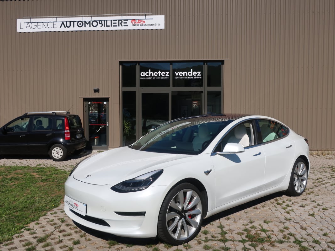 Tesla Model 3 Long Range Performance 513Cv — 1