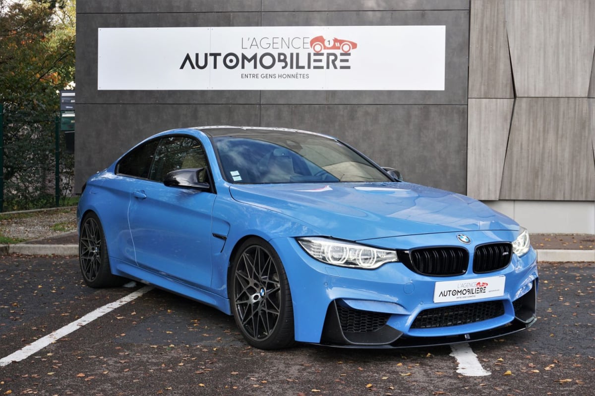 BMW M4 coupé 3.0 ti 24V DKG Blu Yas Marina Carbone — 1