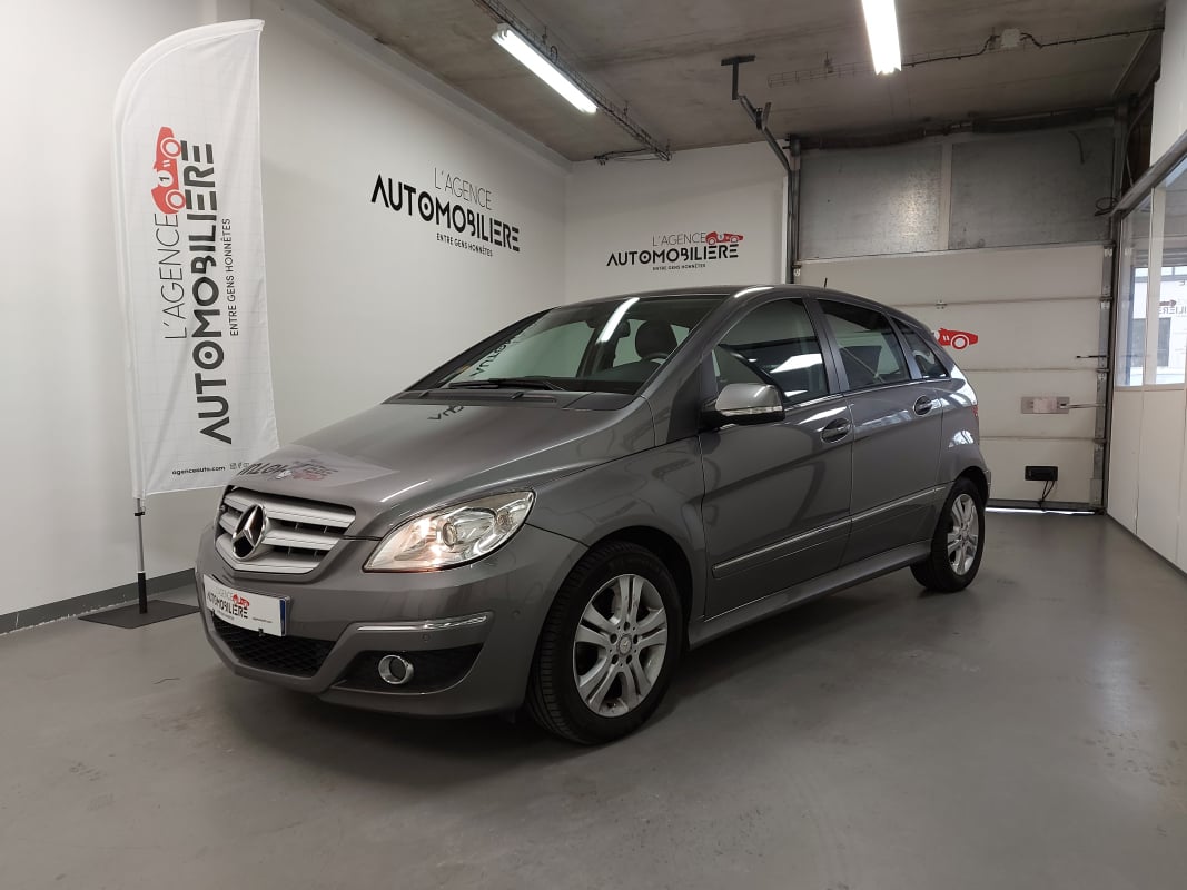 Mercedes-Benz Classe B 200 CDI SPORT CVT BVA — 1
