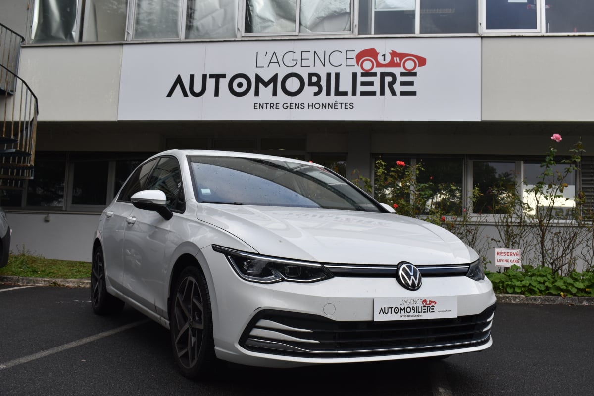 Volkswagen Golf Volkswagen Golf 8 1.0 eTSI OPF 110ch Active — 1