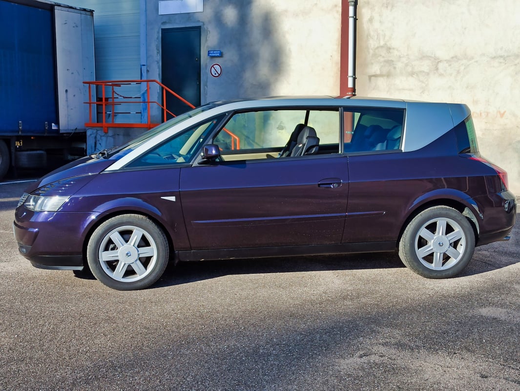 Renault Avantime 3.0 V6 210CH Dynamique — 2