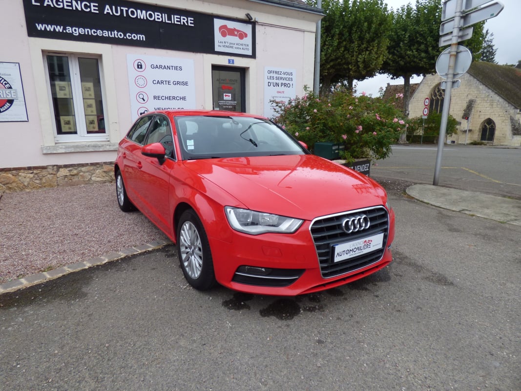 Audi A3 1.6 TDi 105ch Ambiente — 1