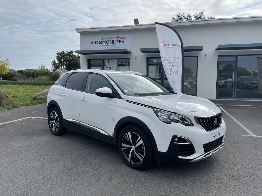 Peugeot 3008 1.5 BLUEHDI 130 CH BOITE MANUELLE 6 hayon main libre — 1
