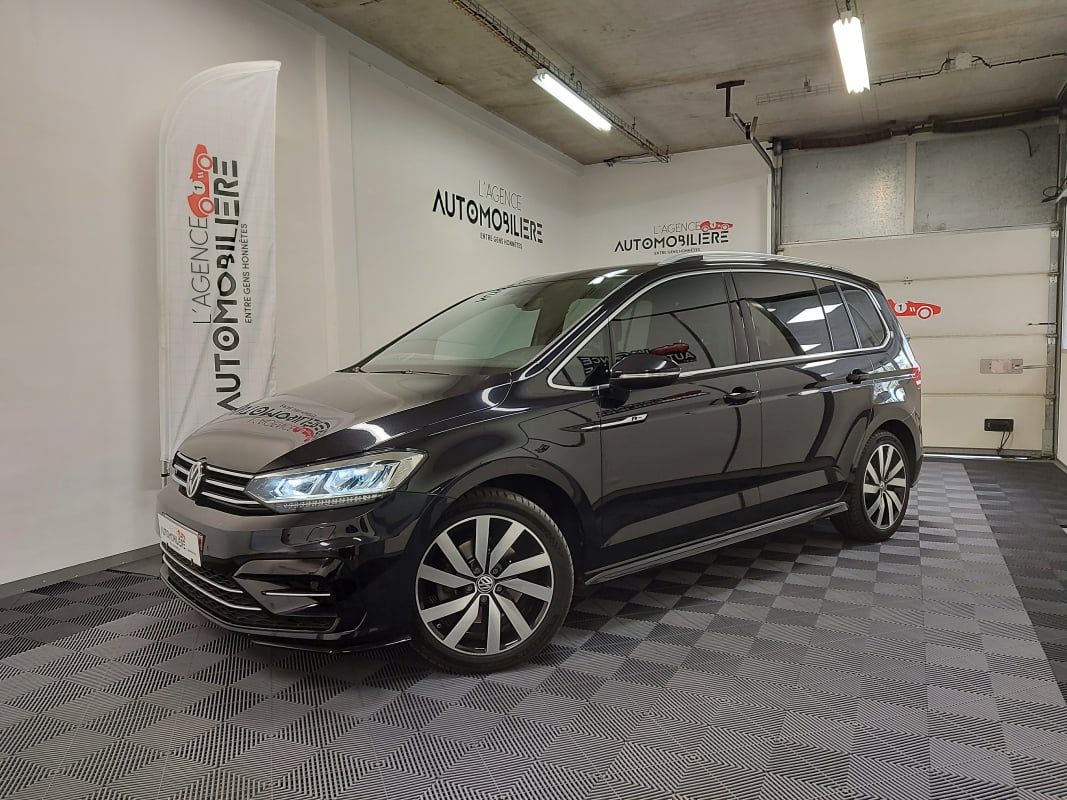 Volkswagen Touran III 2.0 TDI 190 BLUEMOTION TECHNOLOGY R-LINE DSG6 — 1