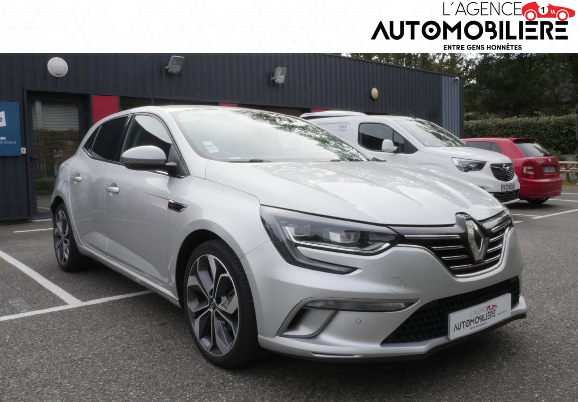 Renault Megane 1.3 TCE 140 INTENS — 1
