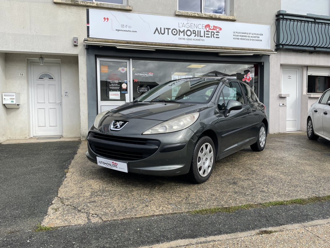 Peugeot 207 1.4 E 16V 90 CH DISTRI RECENTE — 1