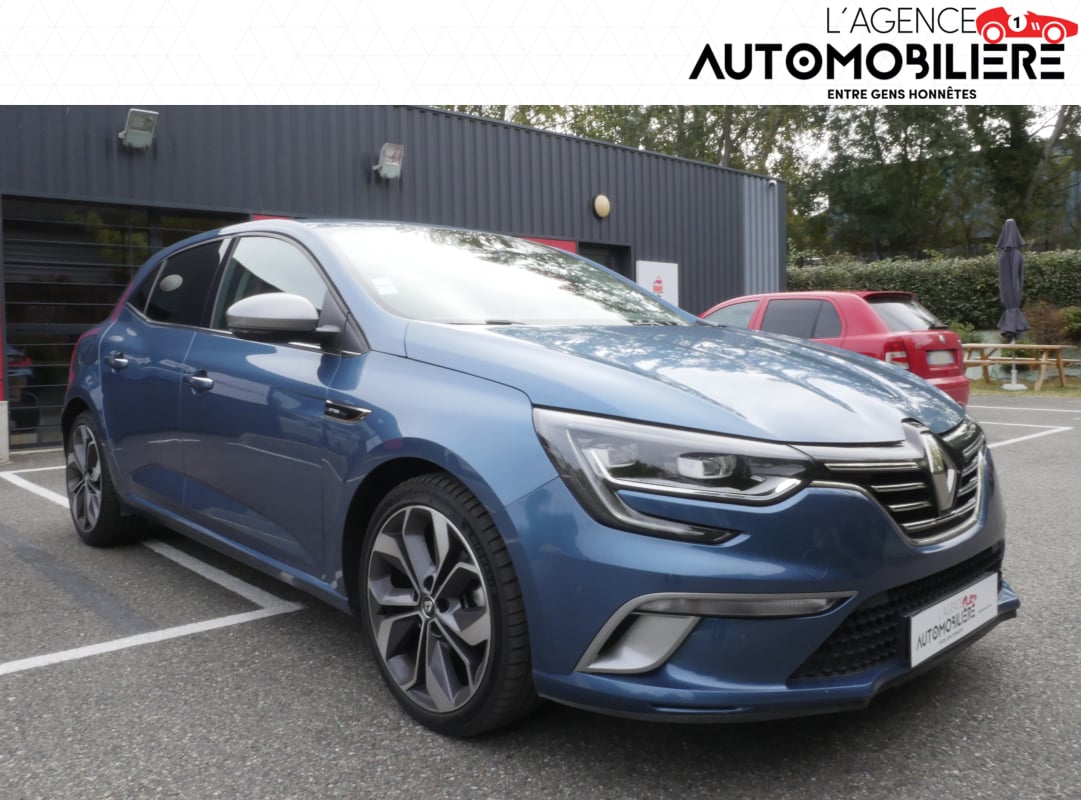 Renault Megane IV Hatchback 1.6 GT LINE 130cv — 1