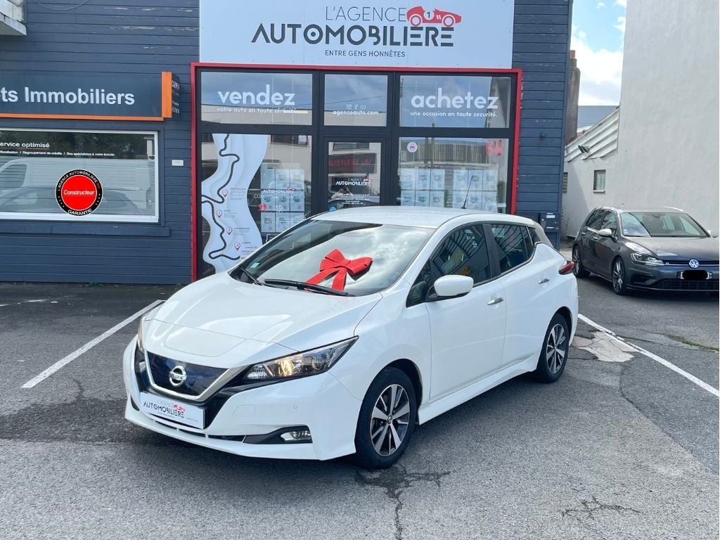 Nissan Leaf Electrique 150 cv 40 kwh BVA ACENTA 1ère main — 1