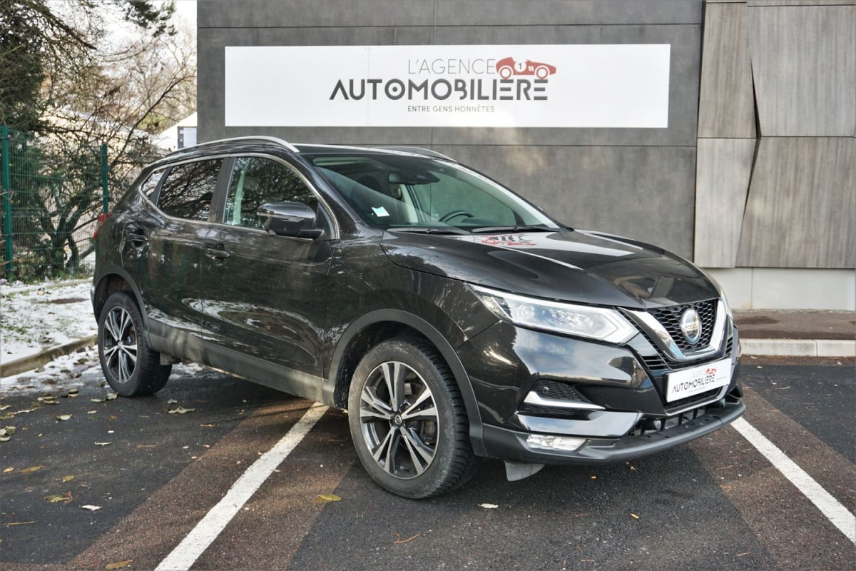 Nissan Qashqai 1.5 dCi 115 ch N-Connecta phase2 — 1