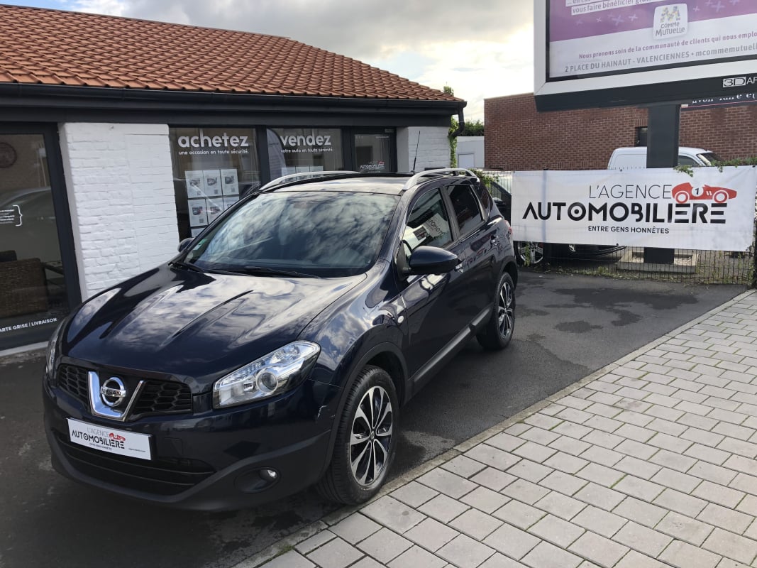 Nissan Qashqai (2) 1.6 DCI 130 FAP CONNECT EDITION TOIT PANORAMIQUE — 1