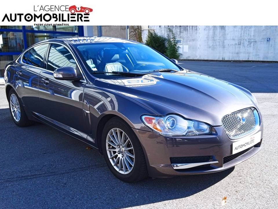 Jaguar XF 2.7 D BI-TURBO LUXE PREMIUM — 1