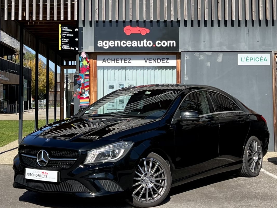 Mercedes-Benz Classe CLA 220 CDi 170 7G-DCT Sensation — 1