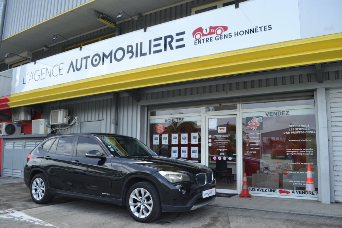 BMW X1 sDrive16dA 116ch Lounge — 1