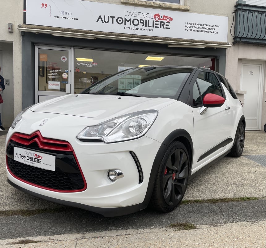 Citroen DS3 1.6 THP RACING 202 CH 1ÈRE MAIN — 1