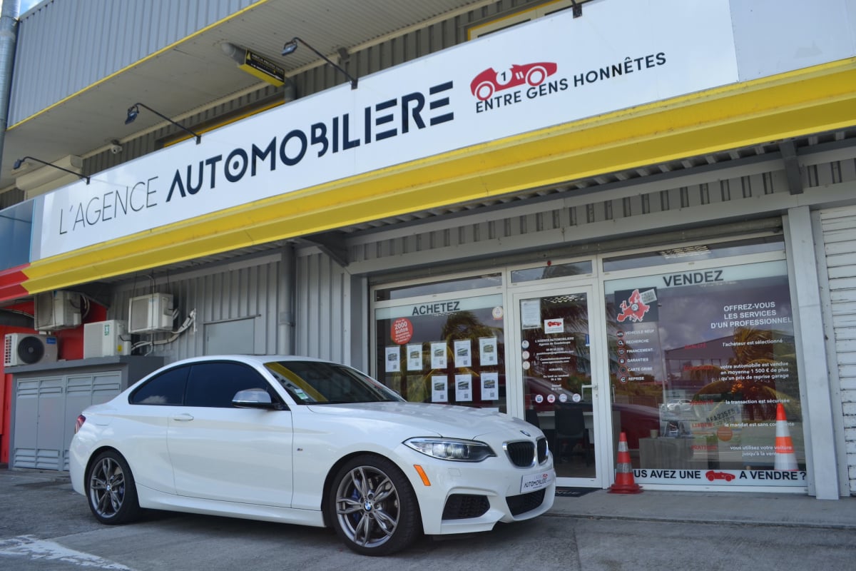 BMW Série 2 M235iA 326ch février 2014 — 1