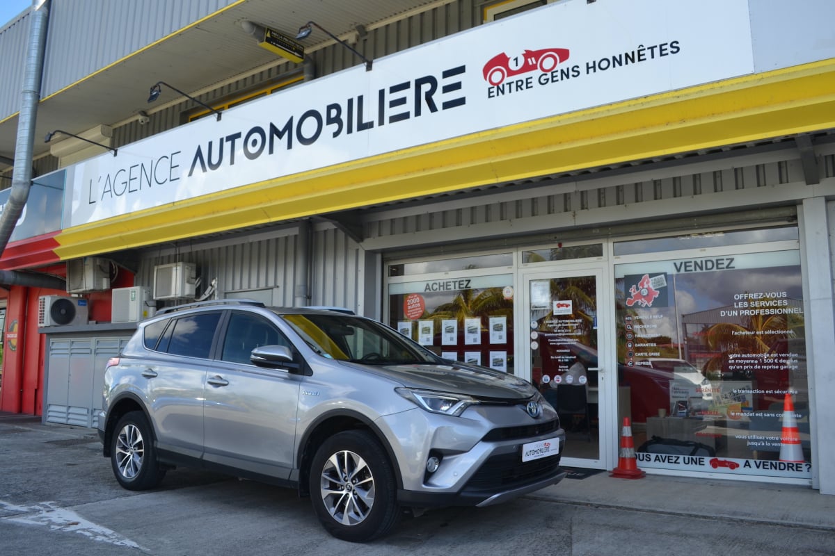 Toyota RAV4 197 Hybride Dynamic Edition 2WD — 1