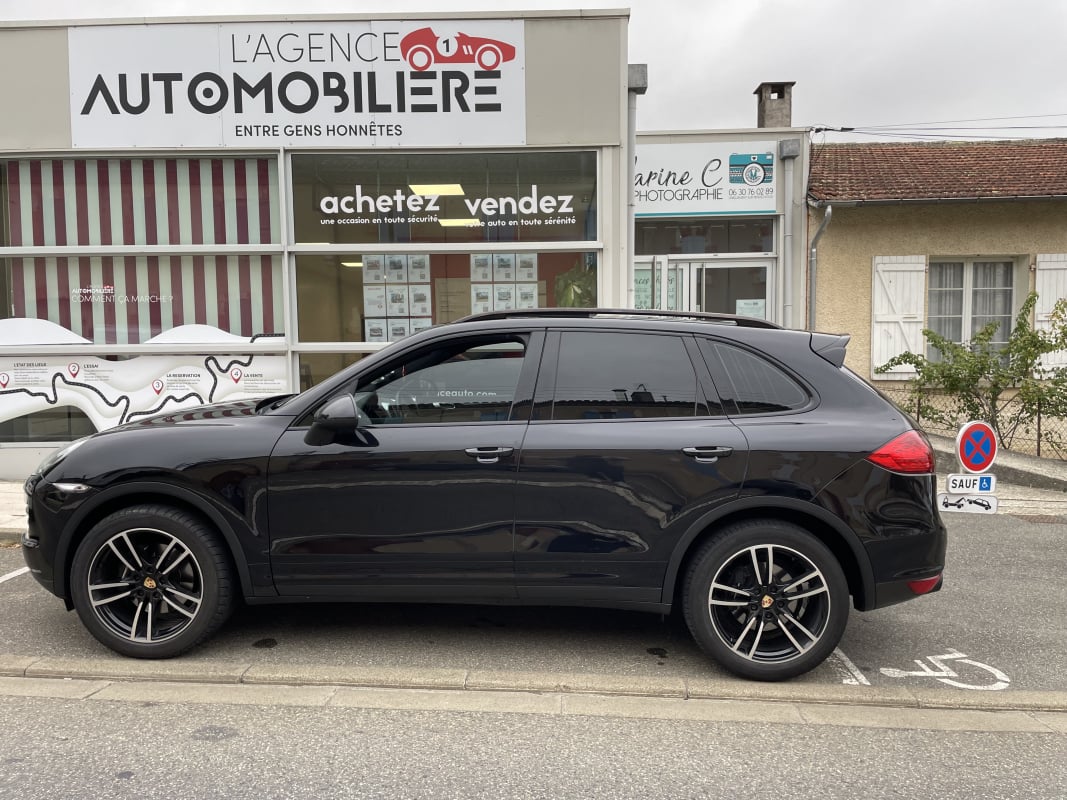 Porsche Cayenne 3.0TDi Tiptronic 245cv Platinium E