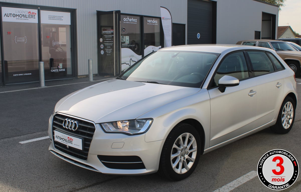 Audi A3 SPORTBACK 1.2 TFSI 105 AMBIANTE — 1