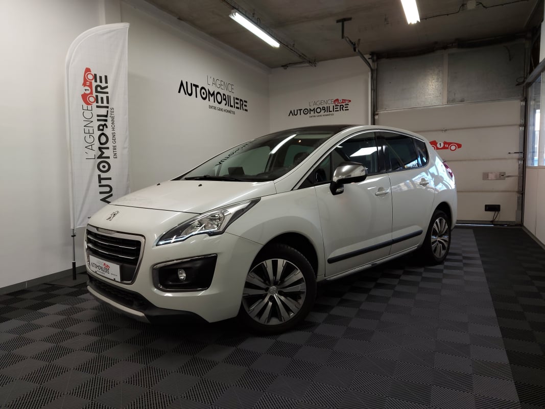 Peugeot 3008 (2) 1.6 BLUEHDI 120 S&S ALLURE EAT6 + TOIT PANO — 1