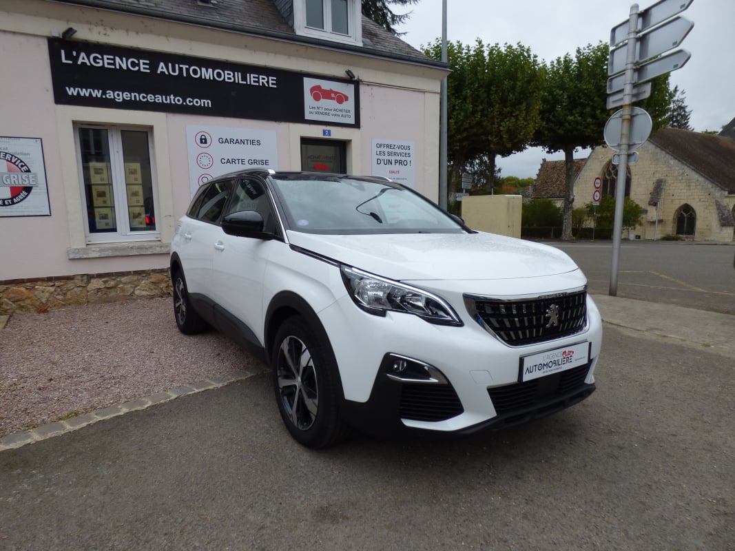 Peugeot 5008 PureTech 130ch EAT8 ( GRIP CLT+ATTELAGE ) — 1