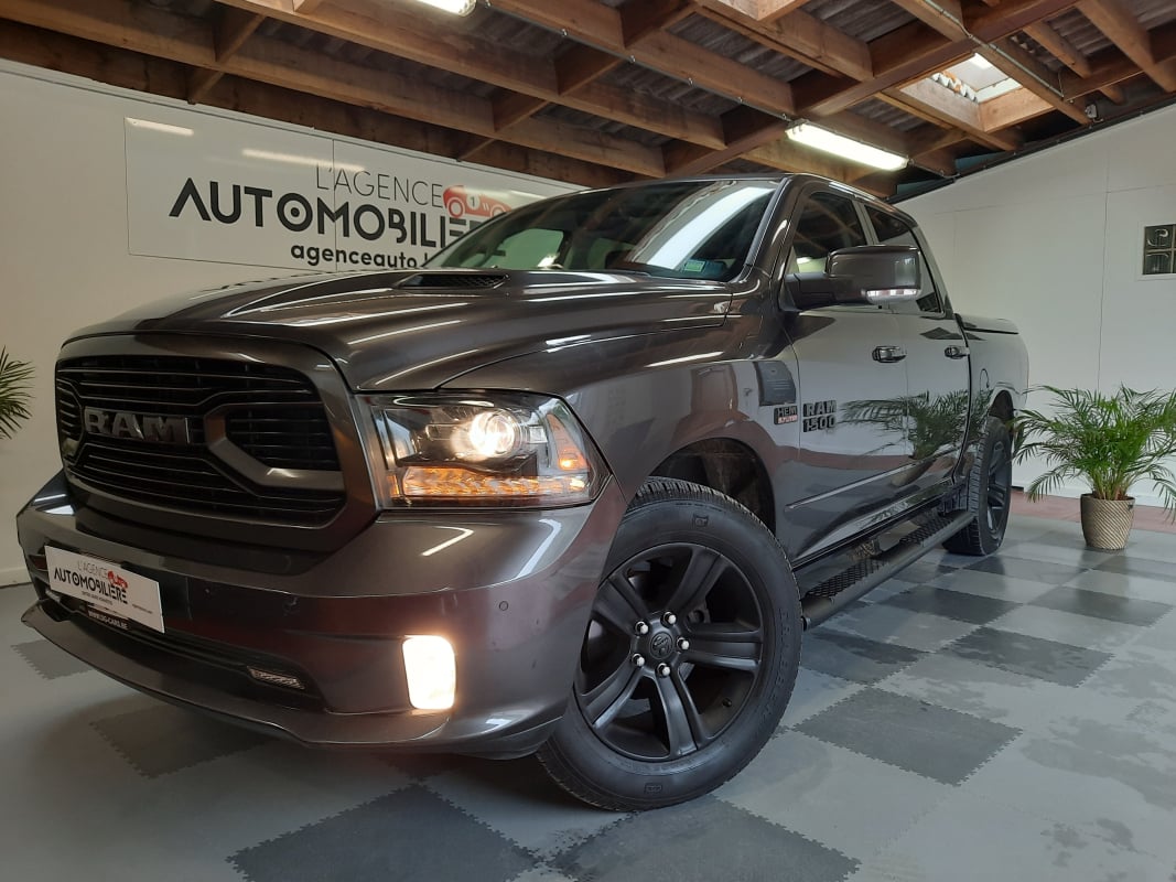 Dodge Ram 1500 EMI Black Edition 5.7L LPG+ Essence 401Ch Boite AutomatiqueTVA/ Garantie 12 Mois — 1