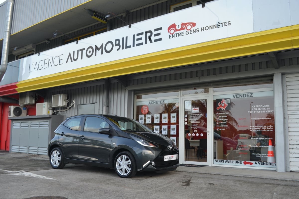 Toyota Aygo 1.0 VVT-i 72ch x-play — 1