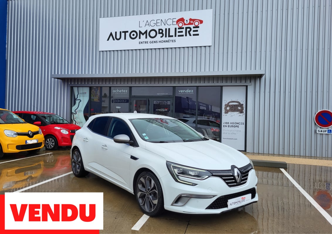 Renault Megane 1.5 DCI 110 INTENS PACK GT LINE + BOSE — 1