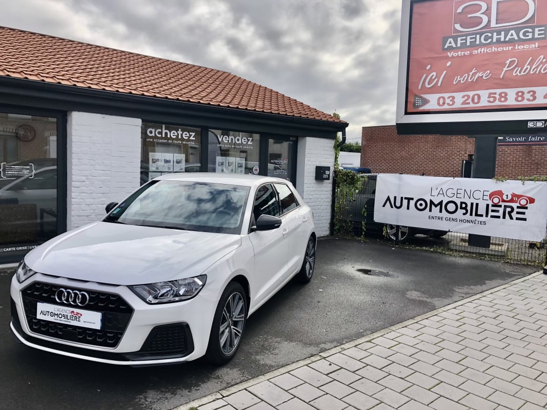 Audi A1 II 25 TFSI 95 DESIGN SPORTBACK CLIM AUTO — 1