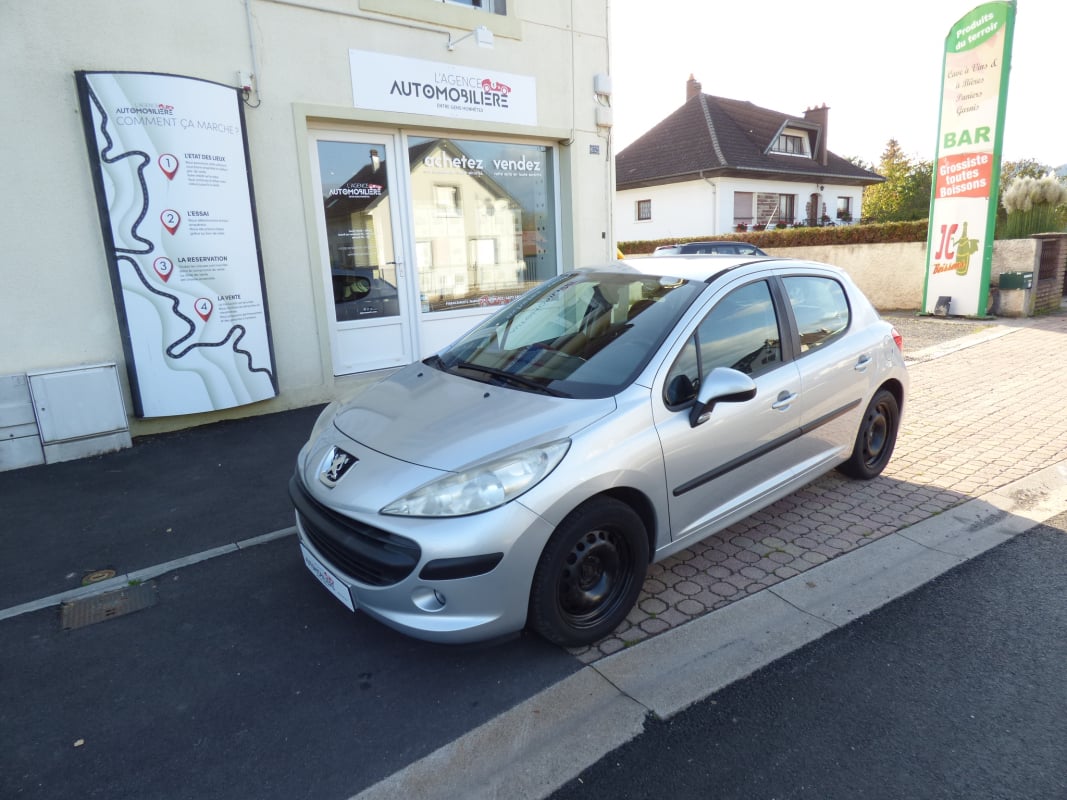 Peugeot 207 1,6 VTi 120 Executive BVM5 5 portes 16V — 1