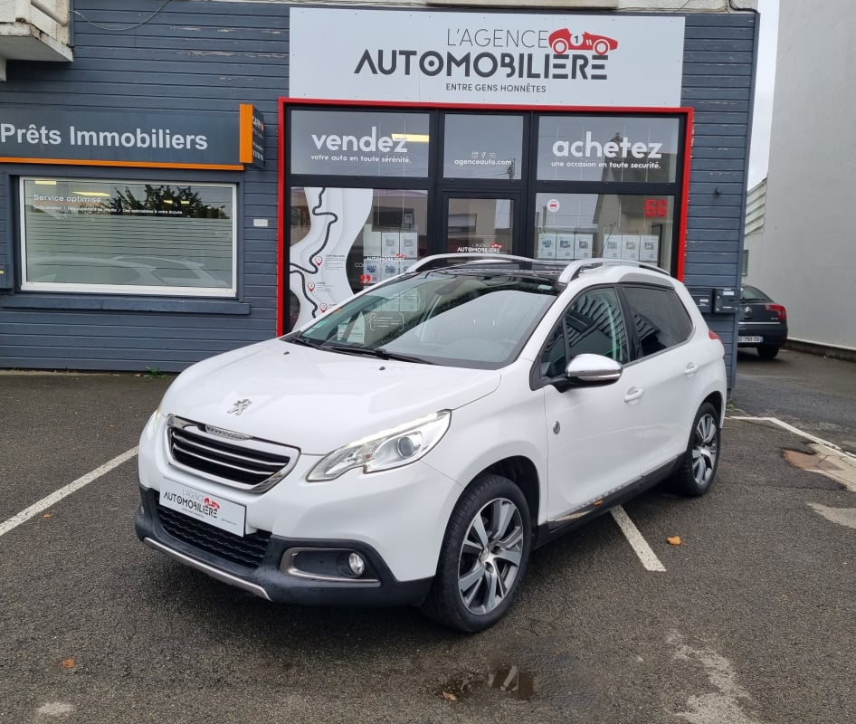 Peugeot 2008 1.2 PT Essence 110 cv BVM5 CROSSWAY — 1