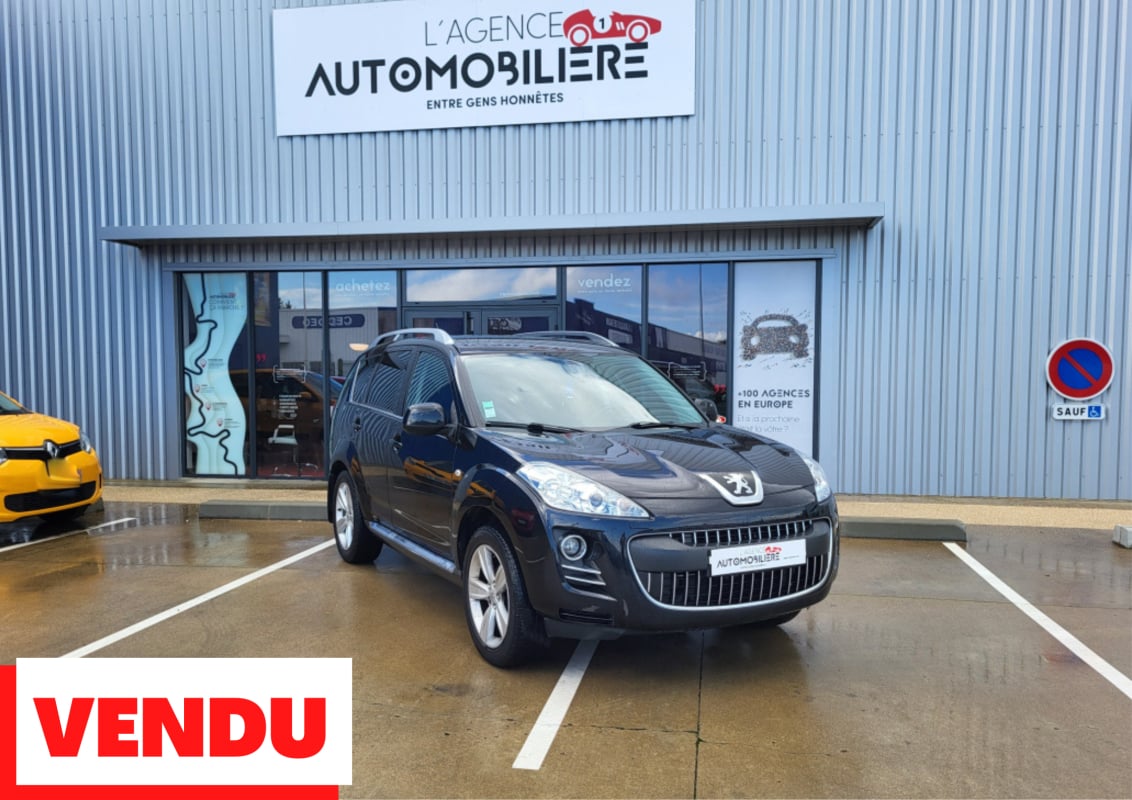 Peugeot 4007 2.2 HDI 156 BV6 FELINE 7 PLACES — 1