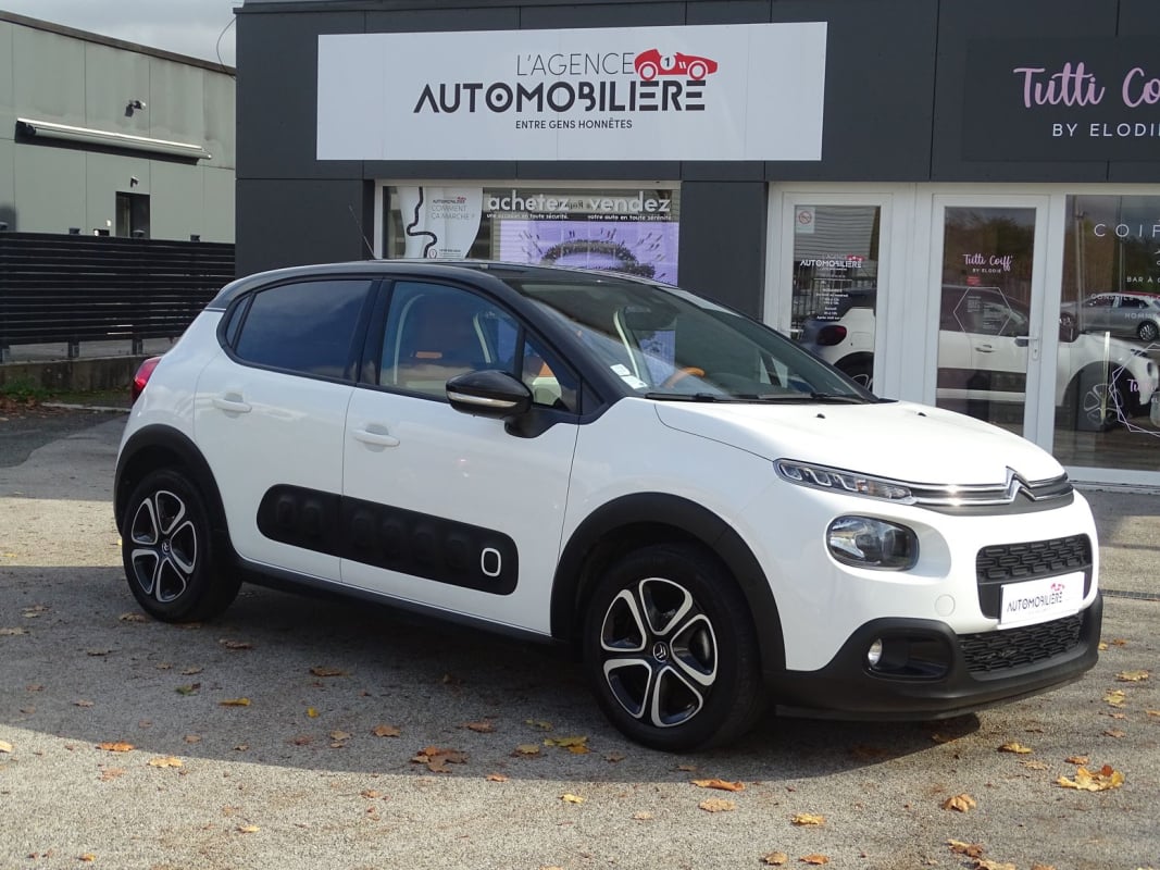 Citroen C3 1.2 PURETECH 110 CV EAT6 SHINE CAMERA — 1